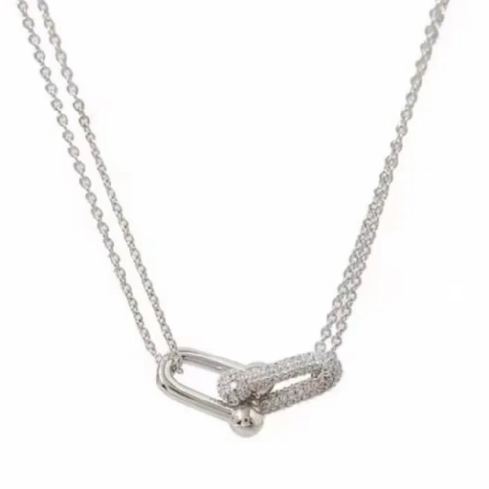 Elegant Silver Necklace